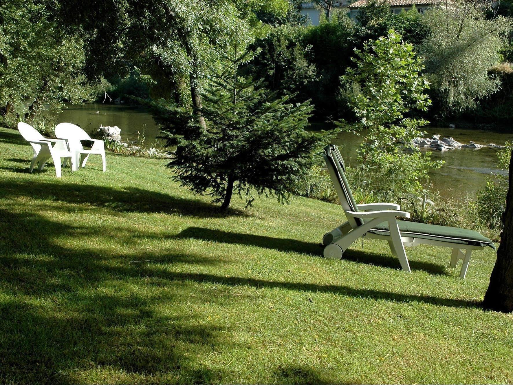 Logis Hotel Restaurant Les Norias Cazilhac  Esterno foto